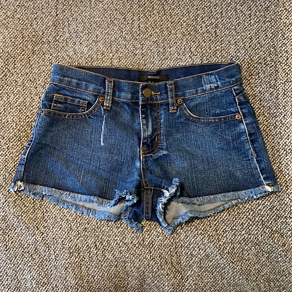 Forever 21 Jean Shorts - Picture 1 of 5